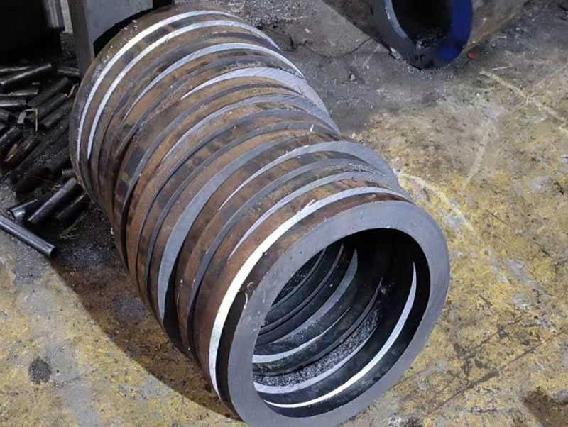 开阳30CrMo无缝钢管切割